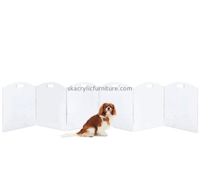 Plexiglass fruniture manufacturer custom acrylic freestanding pets gate lucite cats gate AB-049